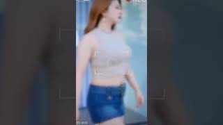 Download lagu Mini Skirt mp3