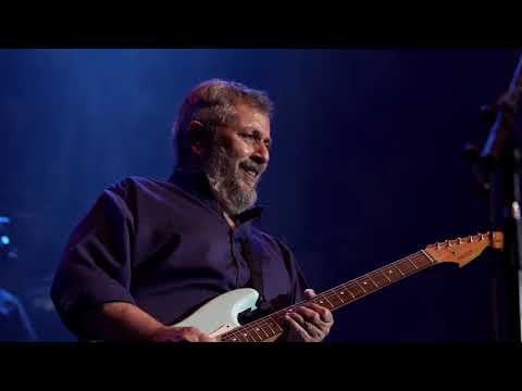 La Mississippi ft. Piti Fernández - Reserva especial (Vivo "Reserva especial" - Luna Park - 30 Años)