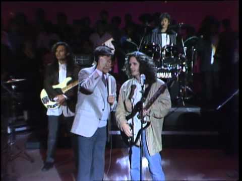 Dick Clark Interviews Robbie Nevil - American Bandstand 1986
