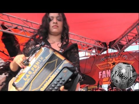 Las Fenix ​​- Cameron Pelao @ Tejano Fan Fair 2013