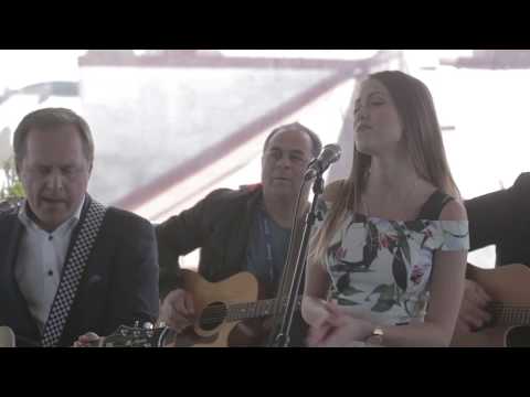 Saldās sejas un Katrīna Bindere - Diena (Bigbank Latvijas pērles 2017 prezentācija)