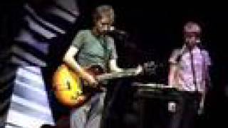 Andrew Bird: Music in the Zoo 2006, part 3 (The Supine, Cataracts)