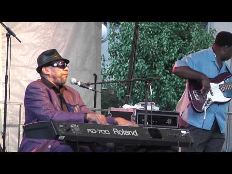 Henry Butler - Tipitina (Crescent City Blues and BBQ Festival, Oct.14, 2011)