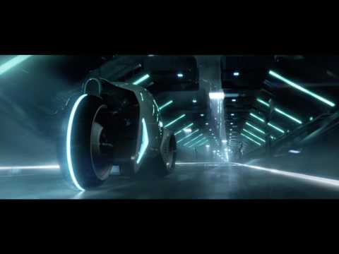 TRON Legacy (2010) Sam Returns to the City [4K Version]