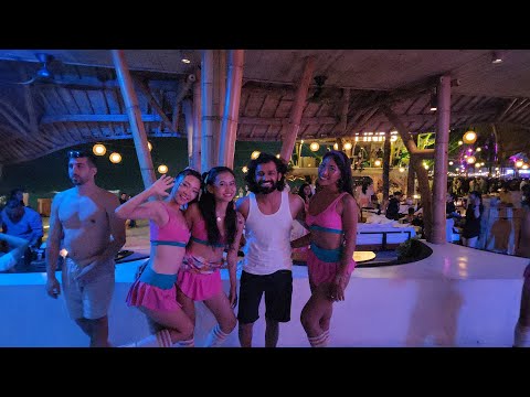 Day 2 #finnsbeachclub  World's best beach club #bali  #birthday  vibes #finnsbeachclub #connaarg