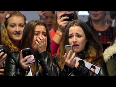 DAKINA DAKINA KELLO.....BY INDRANI PERERA !!!