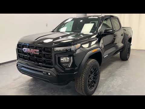2026 GMC Canyon Crew Cab Short Box 4-Wheel Drive Elevation in Black for sale at Davis GMC Buick Lethbridge in Lethbridge, AB