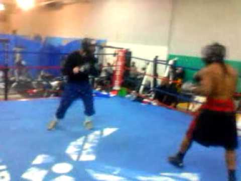 Old sparrInG sessIon.TryInG 2 Get It rIGht.