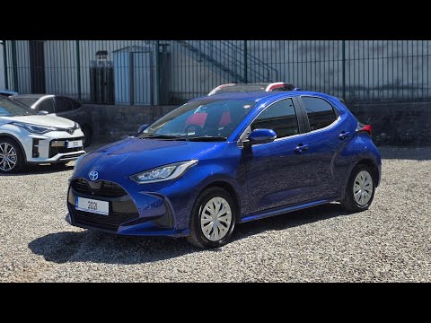 2021 Toyota Yaris Hybrid - Image 2