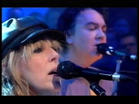 Bleeding Fingers - Lucinda Williams