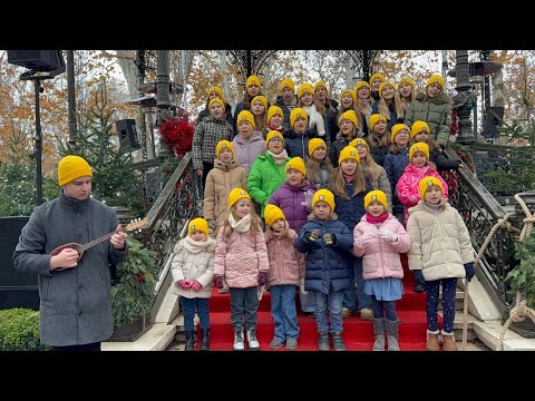 DOM U SRCU MOM - Kikići i Genijalci