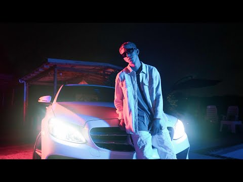 Keniiel - Cada Beso (Video Oficial)