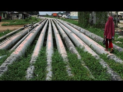 Militants blow up Nigerian oil pipeline