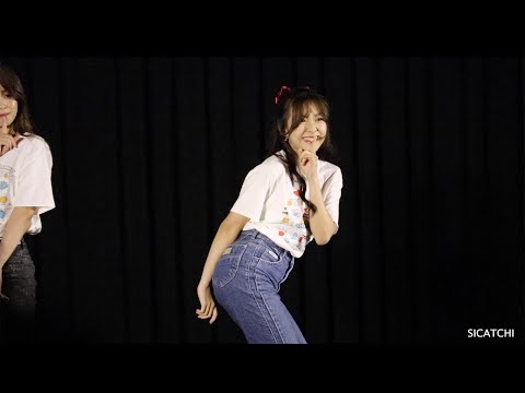 [FANCAM] 200206 Praewprow SoulSista (Mewnich BNK48) - SHOW ME LOVE (A-HA) @ ONE YEAR CTW