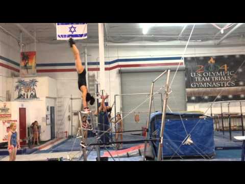 Hannah Nipp bars workout