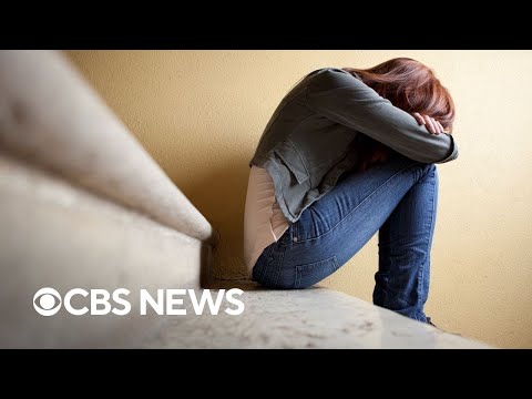 Mental Health Awareness Month: Therapist on importance of talking about struggles