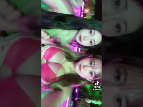 【TikTok】胸の影が好き