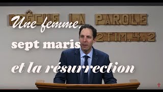 UNE FEMME, SEPT MARIS ET LA RÉSURRECTION