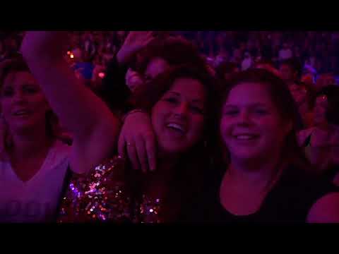 21 Toppers in concert 2013 Rock Medley 2013