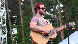 Amos Lee LIVE &quot;Careless&quot; Holyoke
