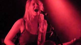 Lissie ~ Loosen The Knot live @Luxor Cologne 2011