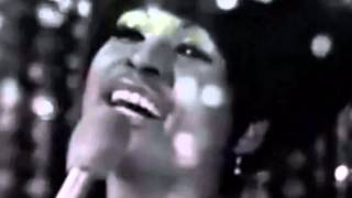 Marvelettes - When You're Young and in Love