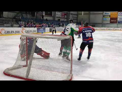Emocje w meczu hokejowym JKH GKS Jastrzębie - Energa Toruń 6-5