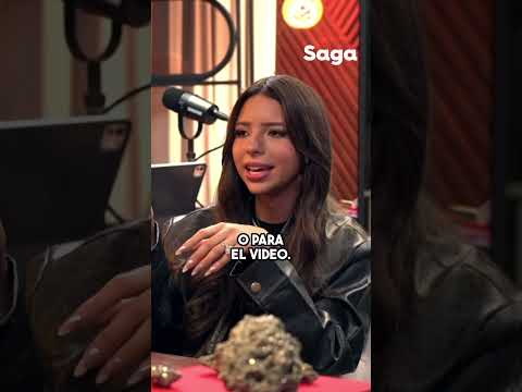 "Ya déjense de tatuar": Adela Micha a Ángela Aguilar | Un día una voz