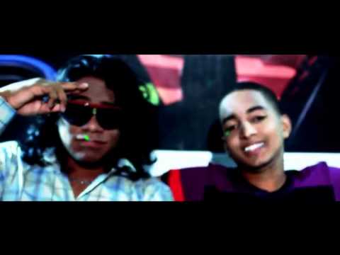 La Reina de la Discoteca -- (Video Oficial) Kevin Florez Ft. Street Brother 2012