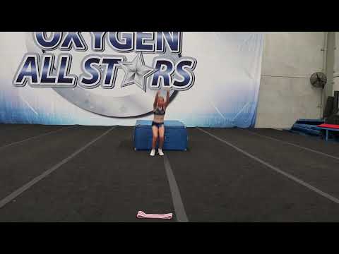 Oxygen All Stars Cheer Training