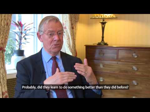 Teaching English with Oxford. 2017. Richard Rossner on Continuing Professional Development