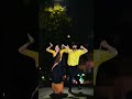 Dhake Kamariya Hariya Sariya Khinch Le Le Raja Ji