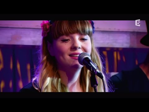 Luce & Mathieu Boogaerts "La polka" - C à vous - 27/02/2015