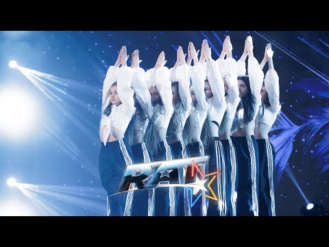 „Flowolf" din Orăștie au inclus tradiția în dansul lor modern | Românii Au Talent S15