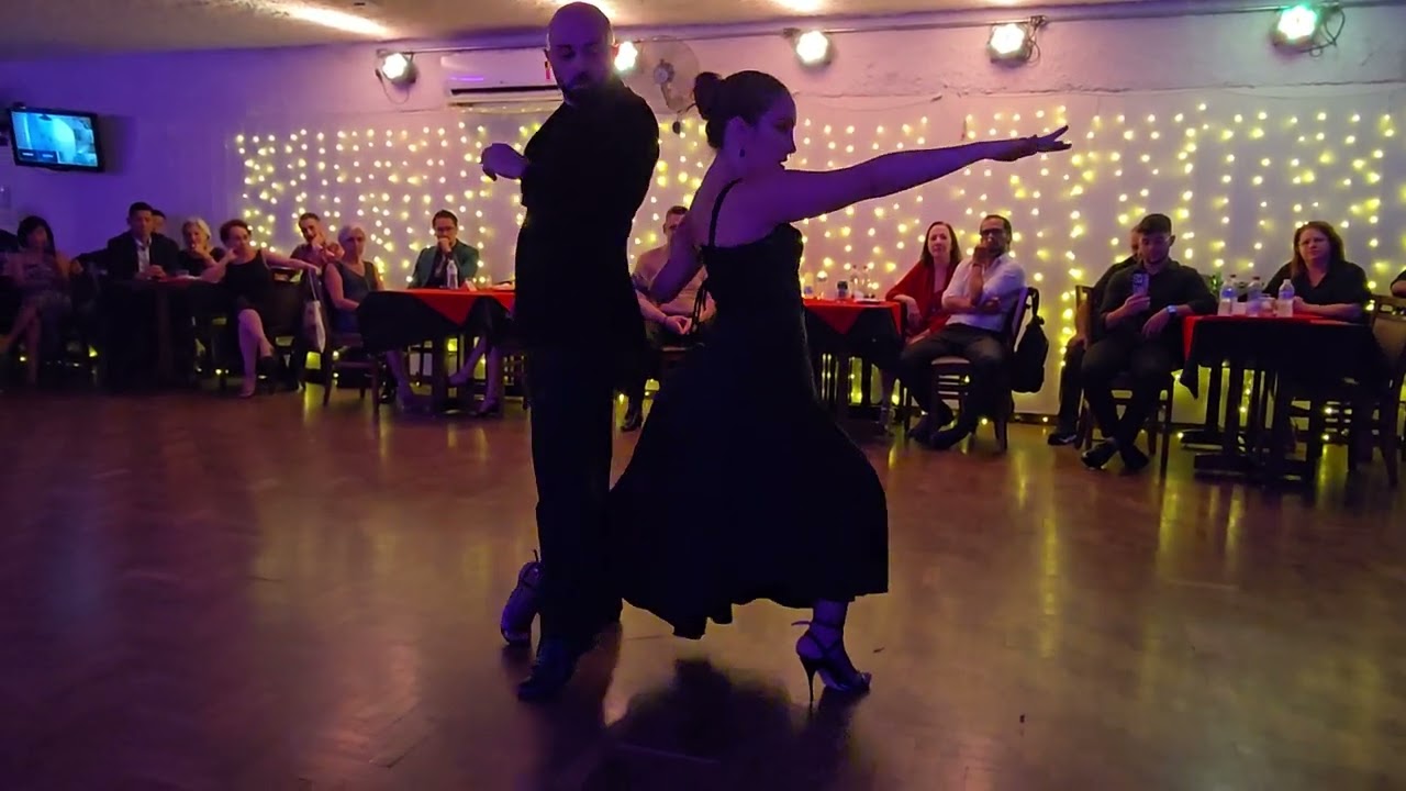 Ornella Simonetto y Leo Di Cocco 3/4 La Rebelde Milonga