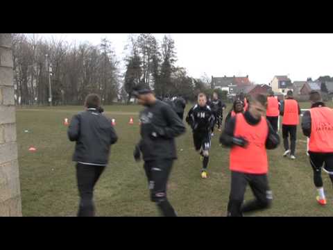 Mario Notaro avant le match RCSC - OHL
