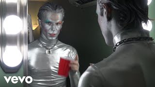 The Neighbourhood - Middle of Somewhere (Official Lyric Video)