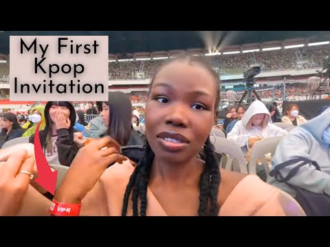 Nigerian Girl Attends Kpop Concert in Korea First Time on a VIP Ticket | Who is your favourite group