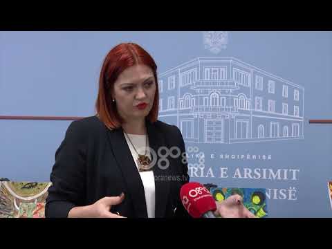 Ora News - Shkolla e drejtorëve, Ministria e Arsimit po përgatit kurrikulën