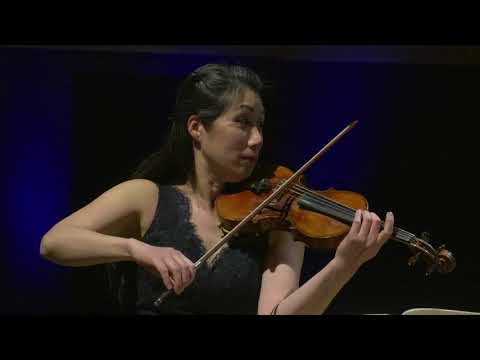 Trio con Brio Copenhagen plays piano trios by Haydn and Shostakovich (live)