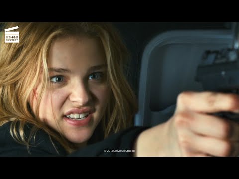 Kick-Ass 2: Hit-Girl to the rescue