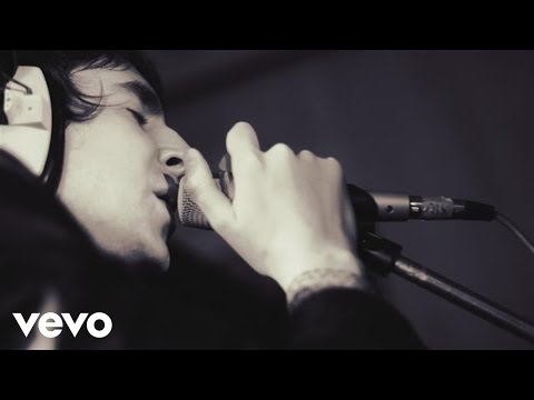 Miles Kane - Kingcrawler (Live At RAK)