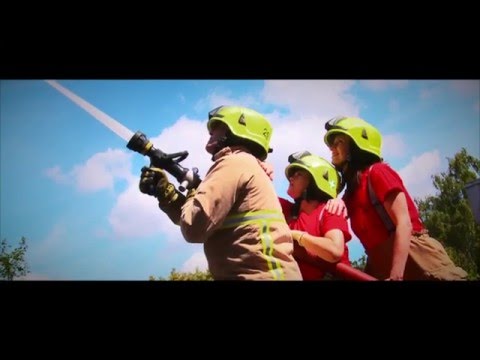 Makaton - FIVE LITTLE FIREMEN - Singing Hands