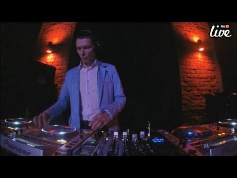 Nick Wowk (Clouds Testers) @ PDJTV ONE, 08/05/15