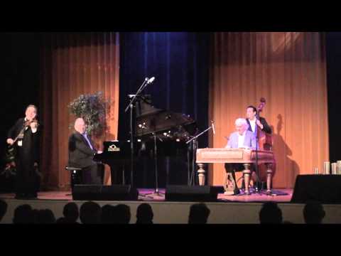 Tata Mirando Ensemble olv Djangela Mirando video 6van10