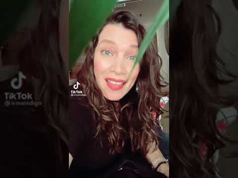 Irina Índigo en Tik Tok #3 - Voz de Wanda Maximoff.