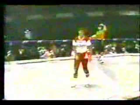 roller derby fight Judy Sowinski vs Lynn Congleton