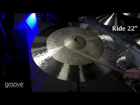 Groove Crixus White NEW Model - English Presentation