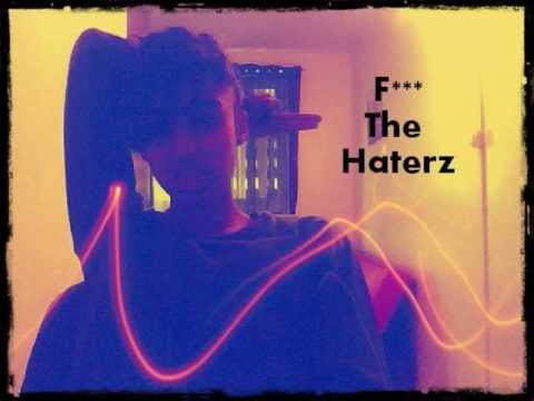 @Its_Shelsea | Jerkin Mix | #Footwork