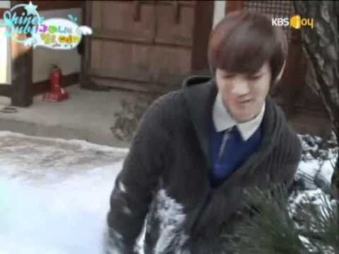 SHINee Moment #2:Key's Laser Glare